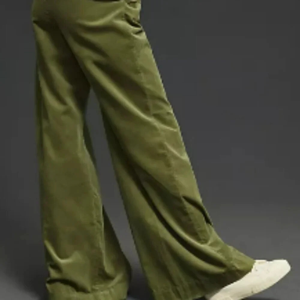 By Anthropologie Retro Vintage  Pleated Wide-Leg Corduroy Trousers Size 32 - Picture 3 of 8